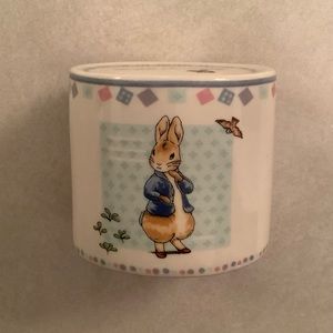 🤑Peter Rabbit Wedgewood Christening Box